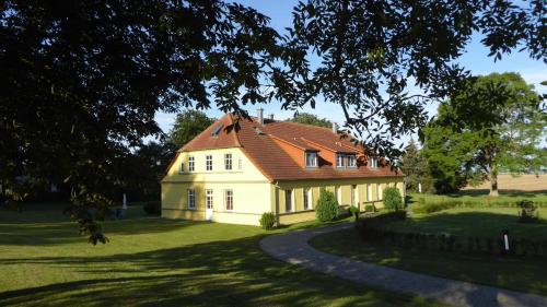 Ferienhaus Gut Rattelvitz Insel Rügen