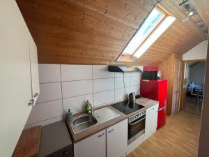 Appartements Ferienhaus-Handwerker-Seeblick Hotel und Apartments 12 Seestraße 12/A 52372 Kreuzau Rhénanie du Nord - Westphalie