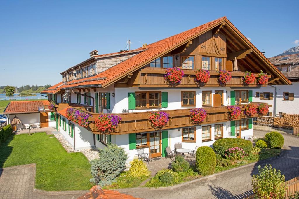 Ferienhaus Haußmann Seestraße 61, 87645 Schwangau