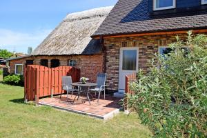 Ferienhaus mit Terrasse am Heideweg