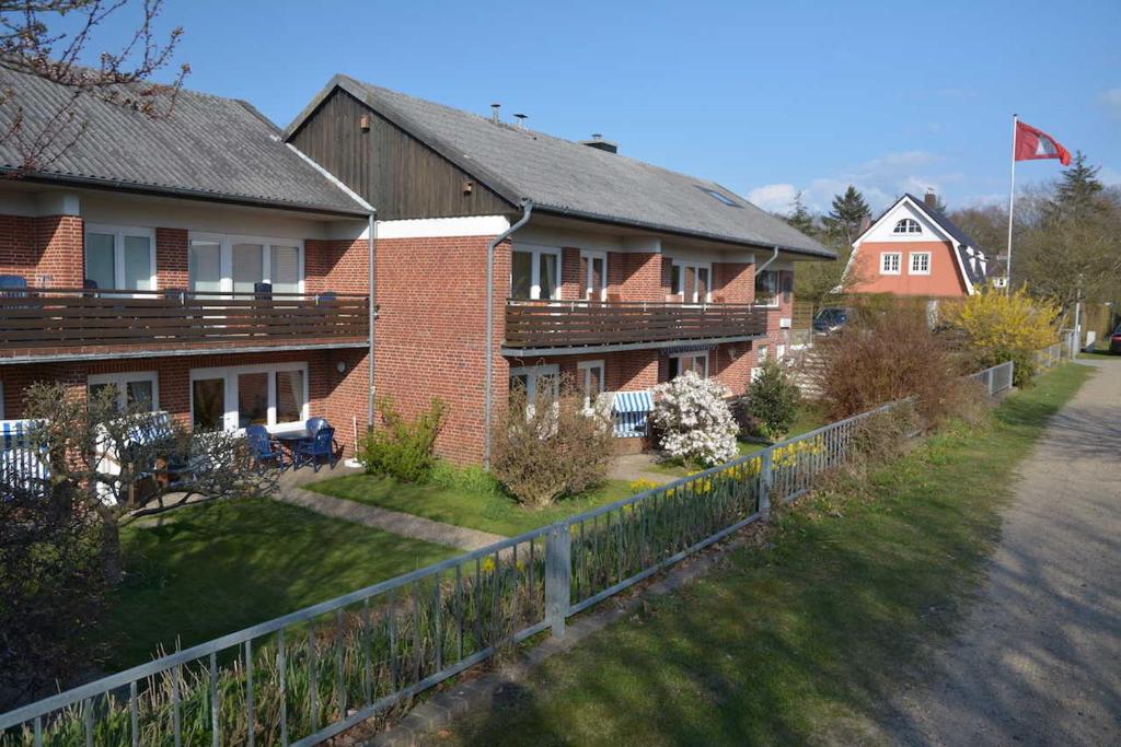 Appartements Ferienhaus Petersen Am Charlottenheim 2 25938 Wyk auf Föhr