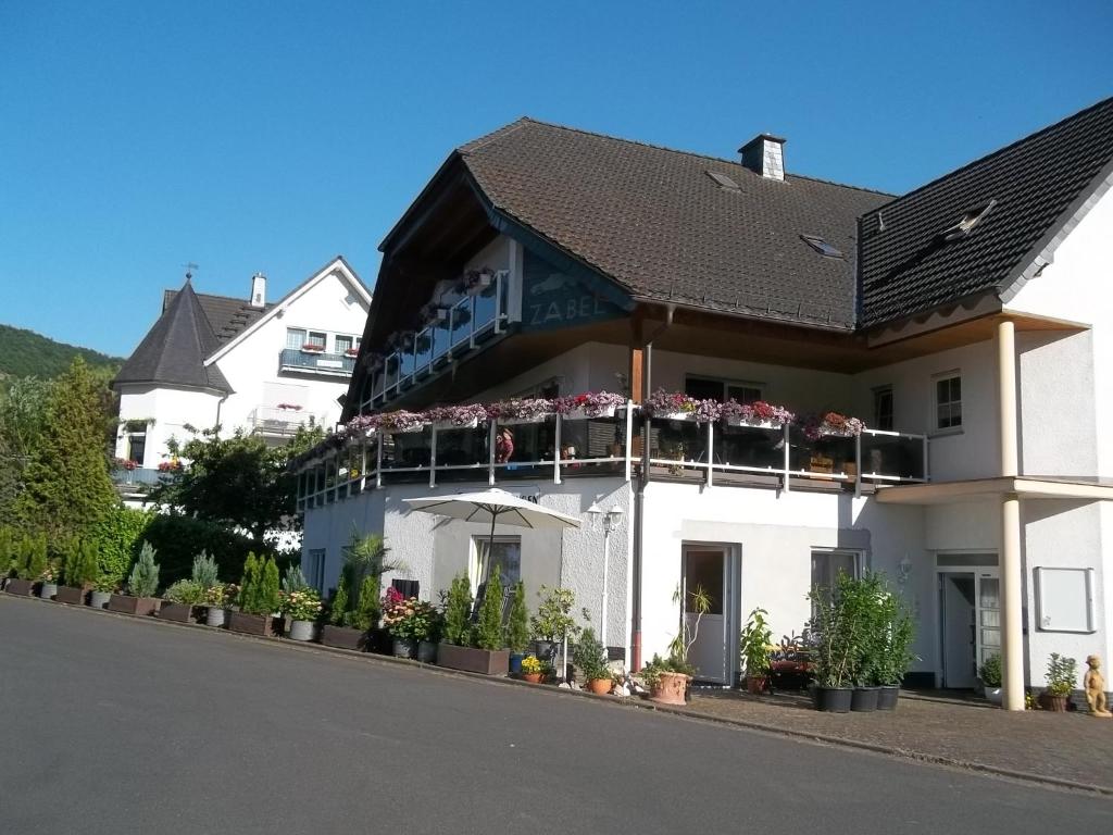 Appartements Ferienhaus Zabel Schulstrasse 1 56814 Bruttig-Fankel