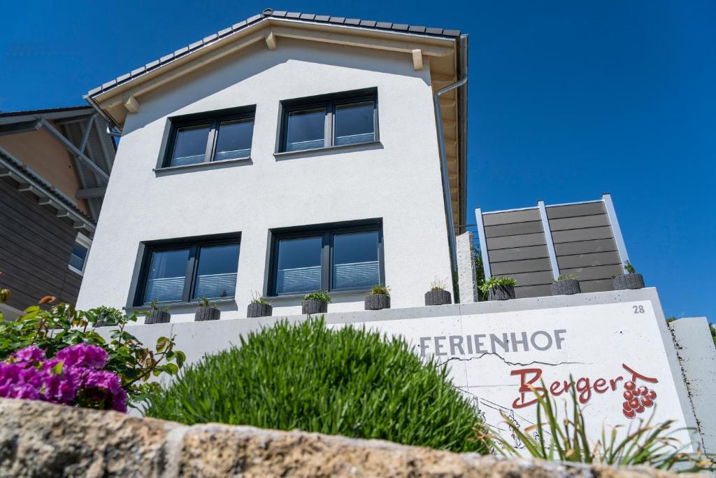 Appartements Ferienhof Berger UG 28 Hauptstraße 88709 Hagnau am Bodensee