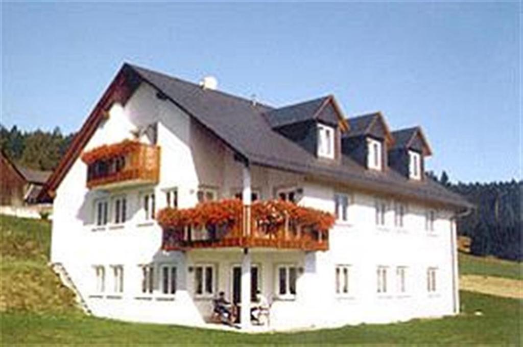 Ferienhof Lang Dreigrün 11, 95119 Naila