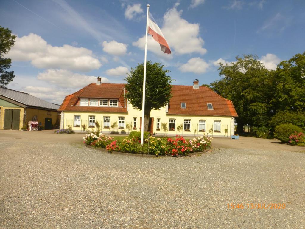 Appartements Ferienhof Lorenzen Alt Dörphof 12 Gut Dörphof 24398 Dörphof