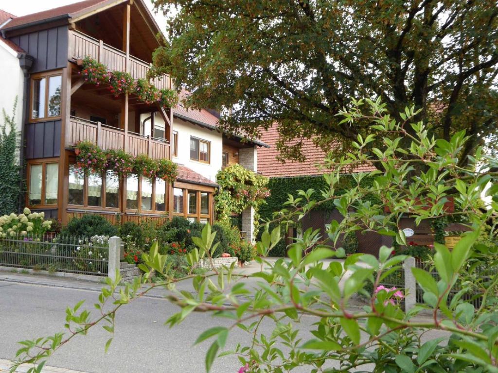 Appartements Ferienhof Selz Eichenberg 12 91729 Haundorf
