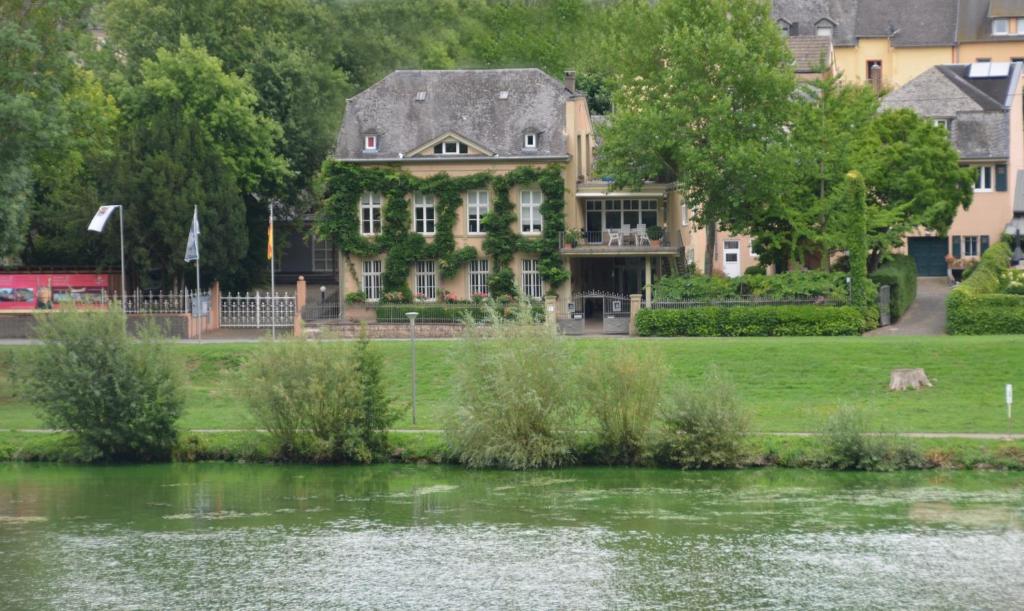 Ferienlodge von Scotti 5 Moselstraße, 54347 Neumagen-Dhron