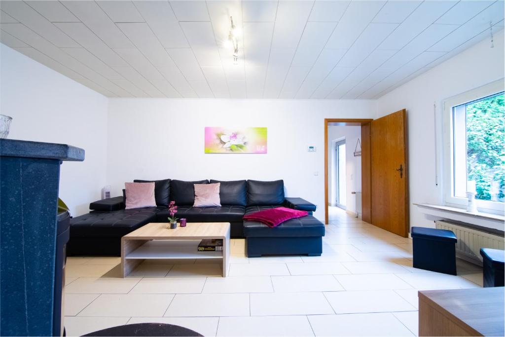 Appartements Ferienwohnung Alstaden Franzenkamp 64 Linker Seiteneingang 46049 Oberhausen