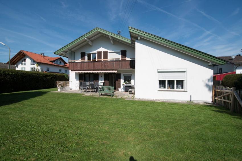 Ferienwohnung am Chiemsee Bohlmoosstraße 9, 83233 Bernau am Chiemsee