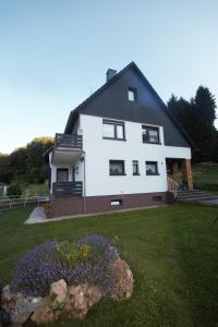 Appartements Ferienwohnung am Fackelstein Am Fackelstein 4 53894 Eiserfey Rhénanie du Nord - Westphalie