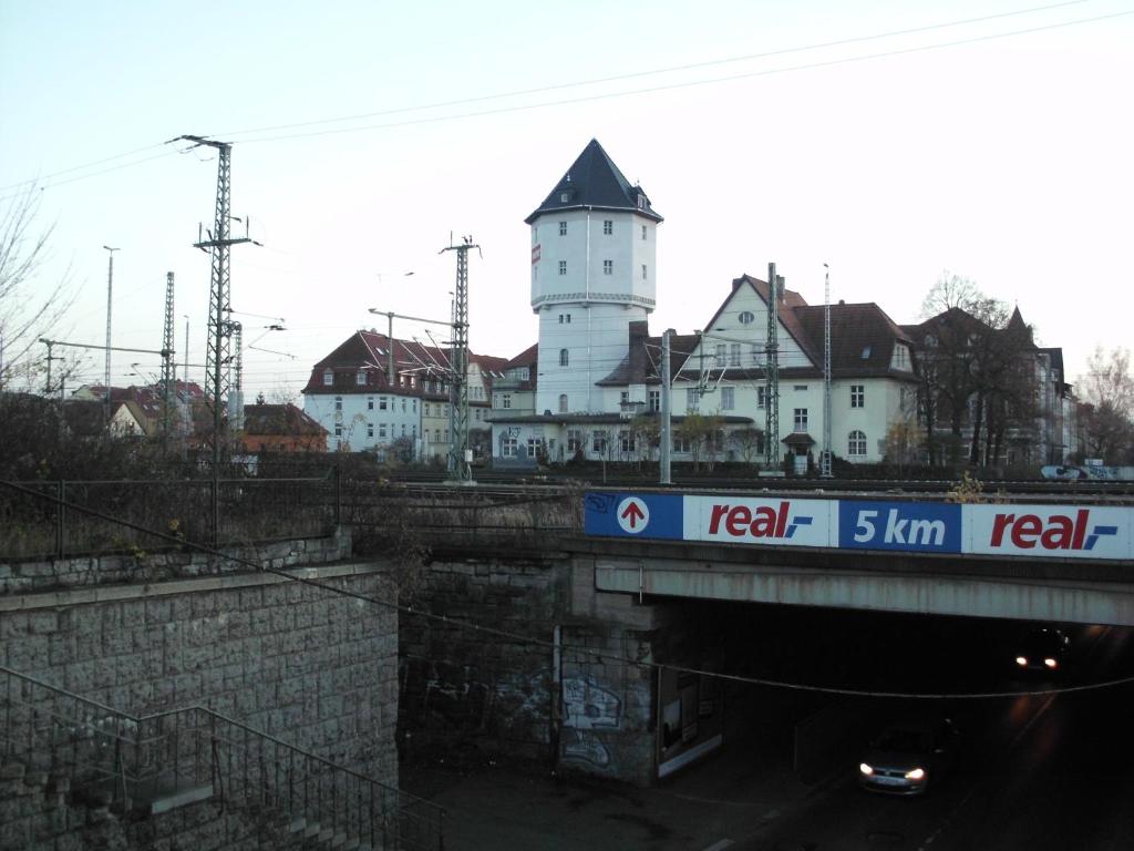 Appartements Ferienwohnung am KunstTurm Bahnstr.1 99423 Weimar