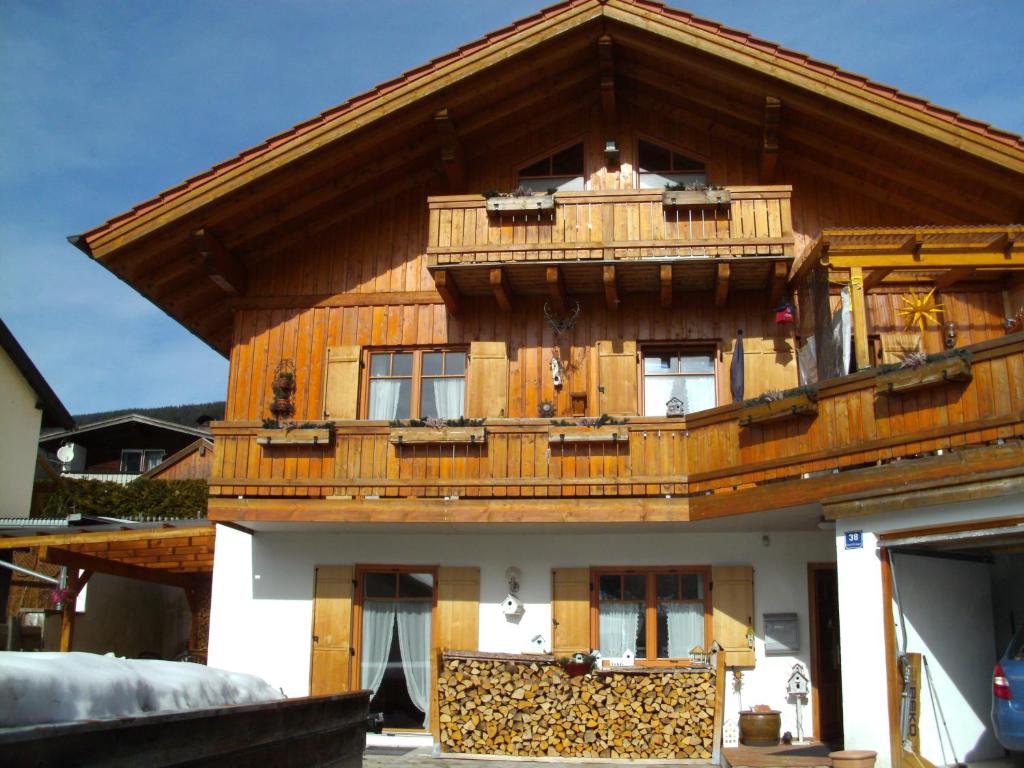 Ferienwohnung Barbara St. Gregor 38, 82487 Oberammergau