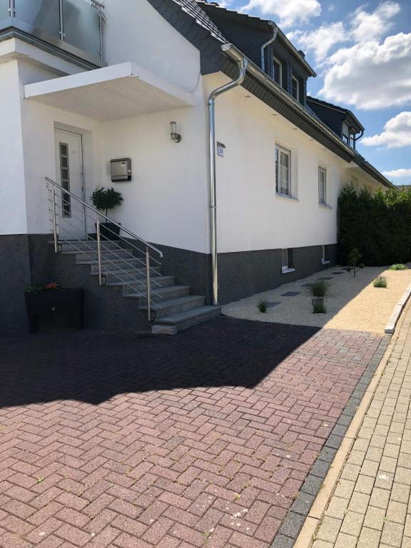 Ferienwohnung - Gästezimmer in Calden Heckenweg 27, 34379 Calden