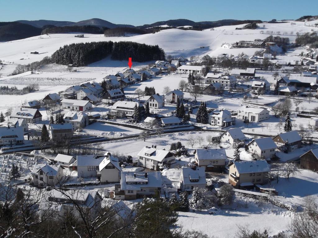 Appartements Ferienwohnung Haus Weitblick Zum Sürendahl 21 59964 Medebach