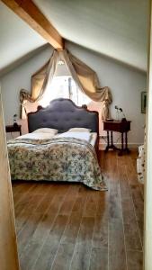 Ferienwohnung in seenaher Künstlervilla in Gstadt