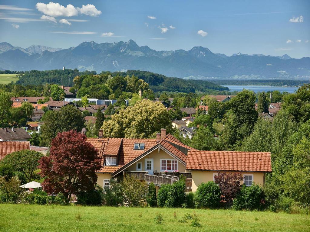 Appartements Ferienwohnung Linde Hofhamer Weg 3 83093 Bad Endorf