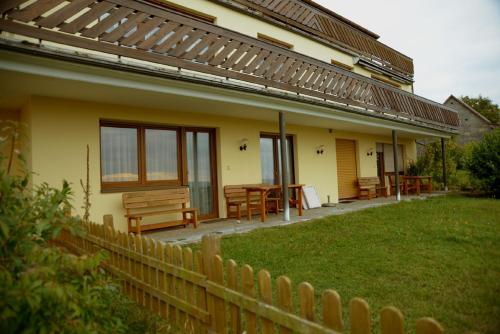 Ferienwohnung Margit Altenstein