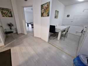 Appartements Ferienwohnung mit Smart-TV 74 Luisenstraße 51399 Burscheid Rhénanie du Nord - Westphalie