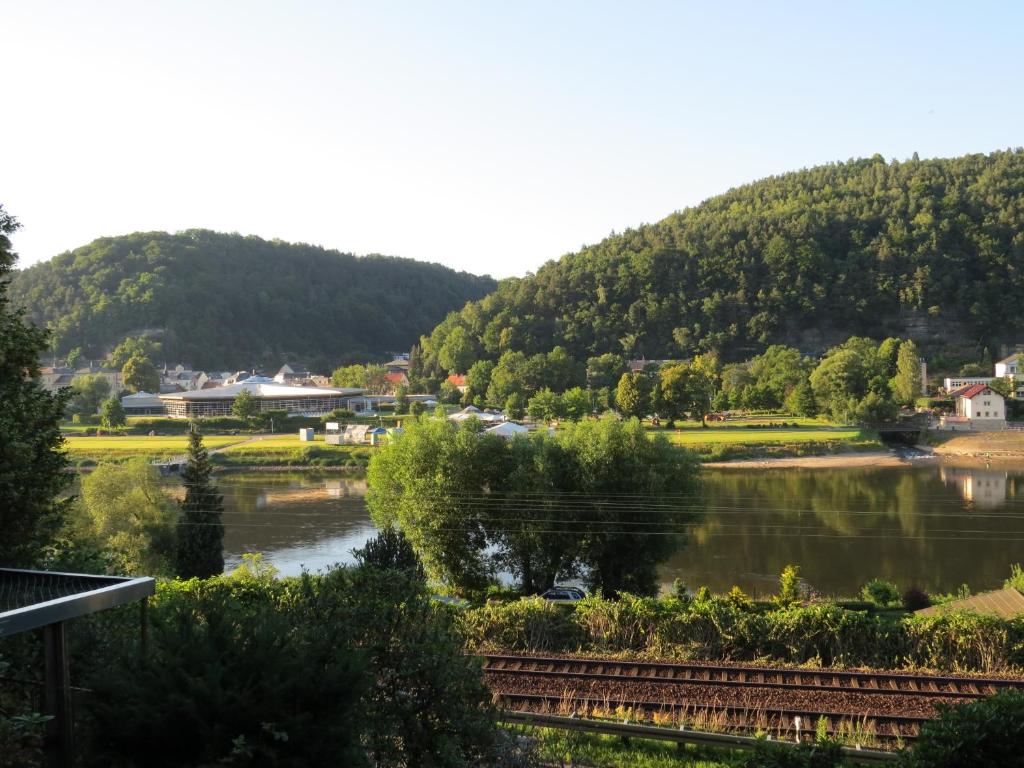 Ferienwohnung Morgensonne Fr.-Gottlob-Keller-Straße 2, 01814 Bad Schandau