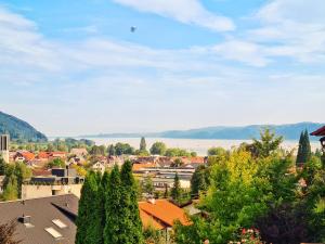Ferienwohnung Seeliebe Bodensee mit wunderschöner Seesicht & Terrasse