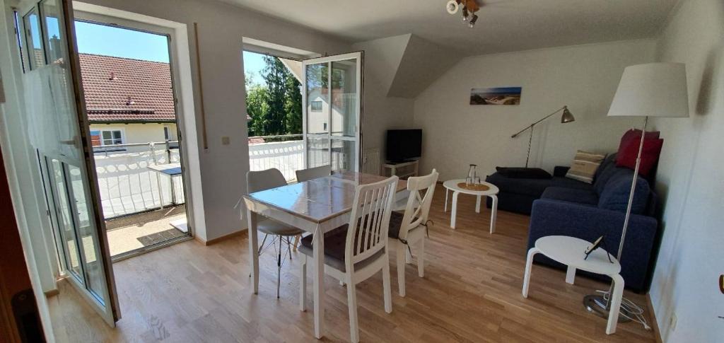 Appartements Ferienwohnungen 11 und 14 im Haus Elfriede Untere Inntalstraße 62 Whg 11 94072 Bad Füssing