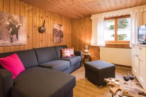 Ferienwohnungen Alpentraum - Landhaus am Bächle