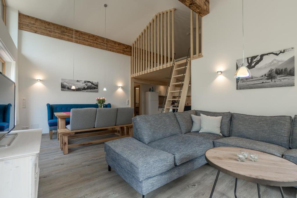 Appartements Ferienwohnungen Alpentraum - Landhaus Gutermann 9 Obere Stillachstraße 87561 Oberstdorf