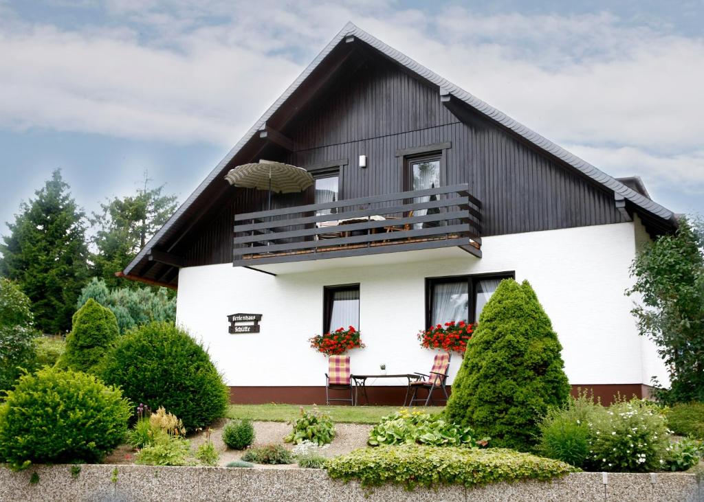 Appartements Ferienwohnungen Annegret Schütte Am Lichtenscheid 5 59955 Winterberg