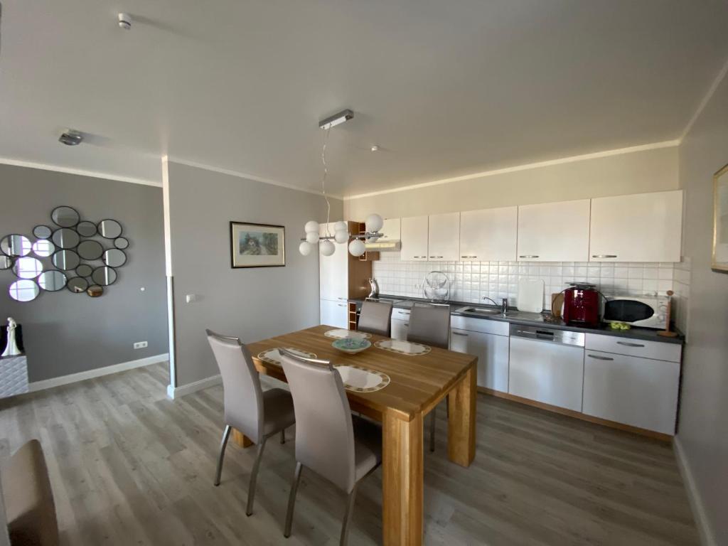 Appartements Ferienwohnungen auf Rügen Klünderberg 40 18609 Binz