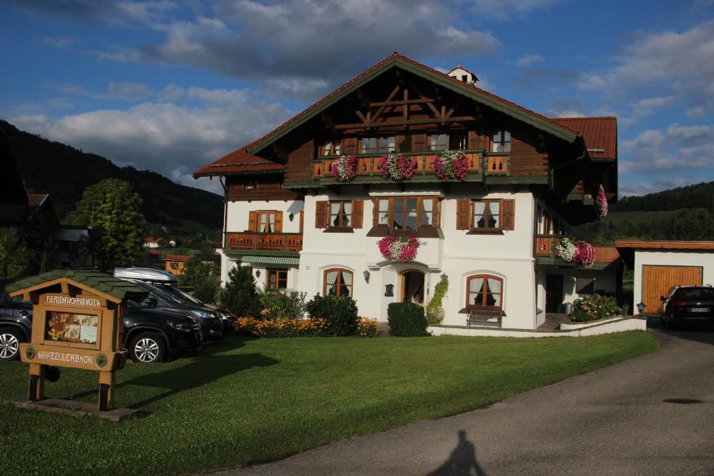 Ferienwohnungen Beim Zellerbäck Grashofstr. 21, 83324 Ruhpolding