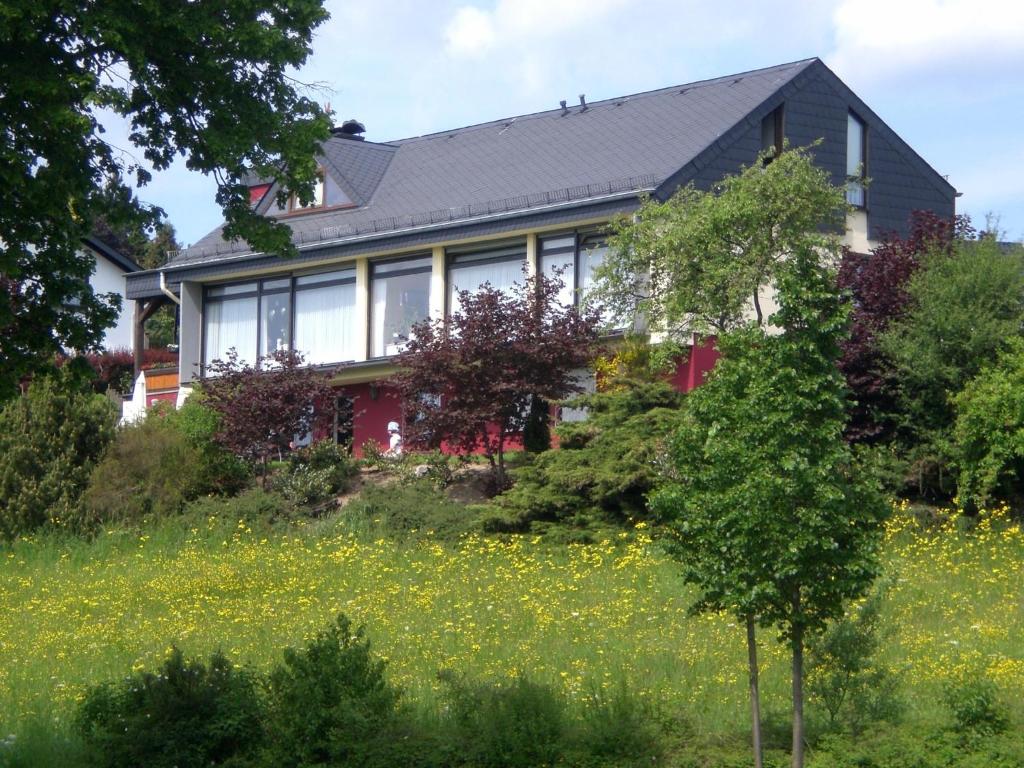 Appartements Ferienwohnungen Blum Bergstr. 12 53539 Kelberg