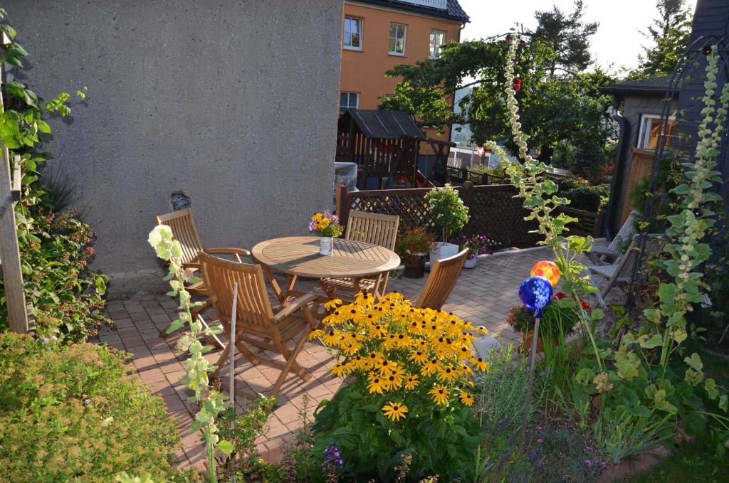 Ferienwohnungen Chris Stephan Fröbelstrasse 1, 98744 Oberweißbach