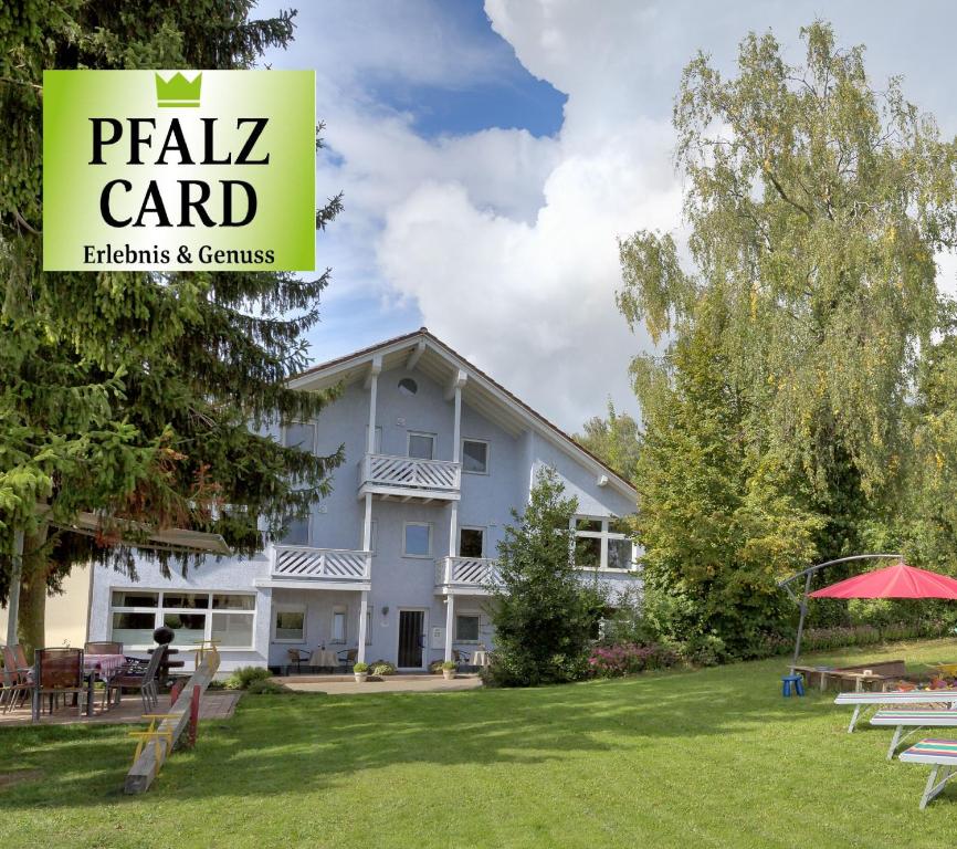Appartements Ferienwohnungen Eichenhof Eichenhof 3 76889 Kapellen-Drusweiler