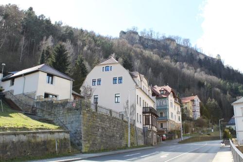 Appartements Ferienwohnungen endlich urlaub Dresdner Straße 11 2.OG 01824 Königstein Saxe