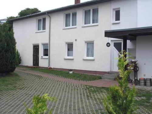 Appartements Ferienwohnungen Familie Habeck Westbahnstraße 2 18586 Sellin Mecklembourg-Poméranie