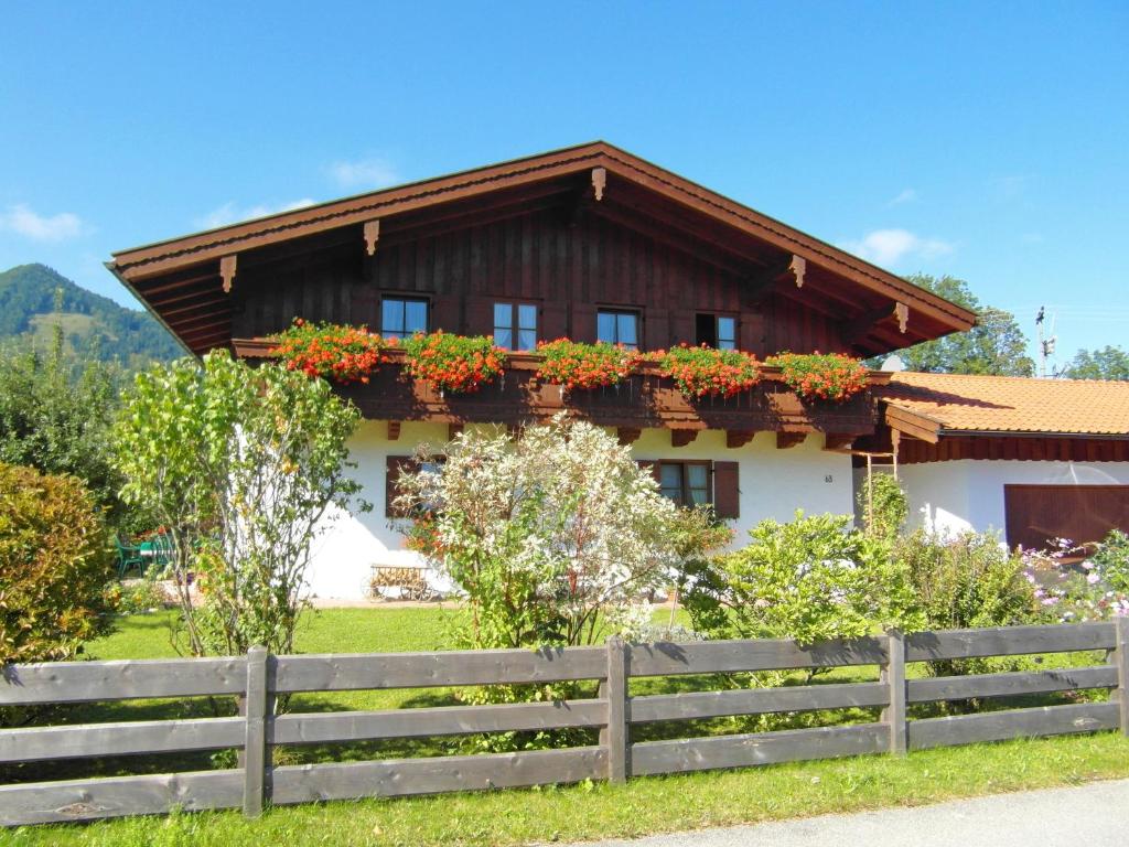 Appartements Ferienwohnungen Feistl Wiesengrund Wiesengrundstraße 63 83229 Aschau im Chiemgau