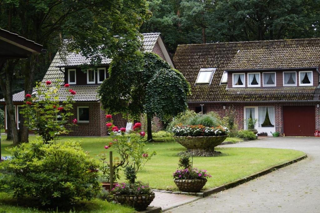 Appartements Ferienwohnungen / Ferienhaus Wahlers Oberhaverbeck Nr. 7 29646 Bispingen