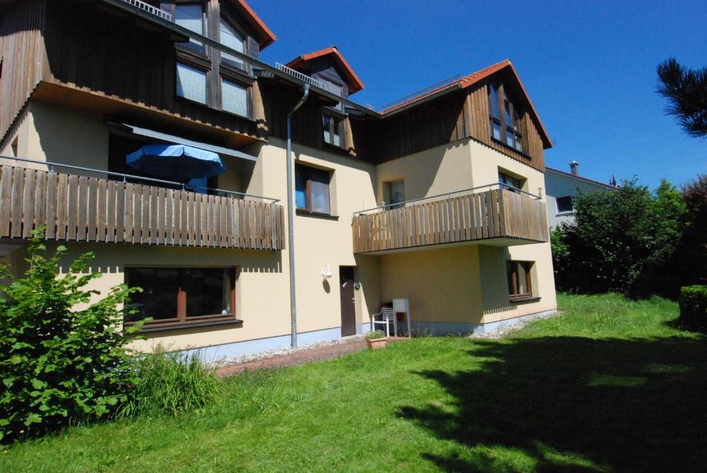 Appartements Ferienwohnungen Fliegerstrasse 12A Fliegerstraße 36129 Gersfeld