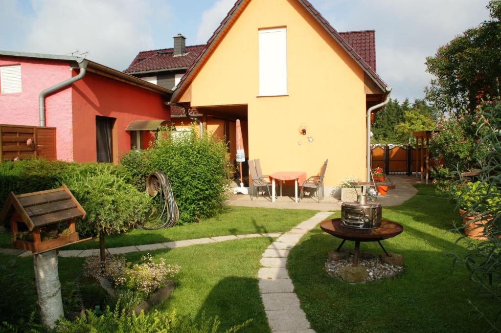 Ferienwohnungen Gentz 1 & 2, WLAN, ruhige Lage, Terrasse Am Kamp 2, 17419 Ulrichshorst