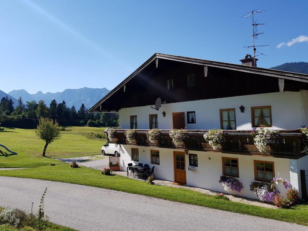 Ferienwohnungen Hammerstiel Hammerstielstr. 50, 83471 Schönau am Königssee