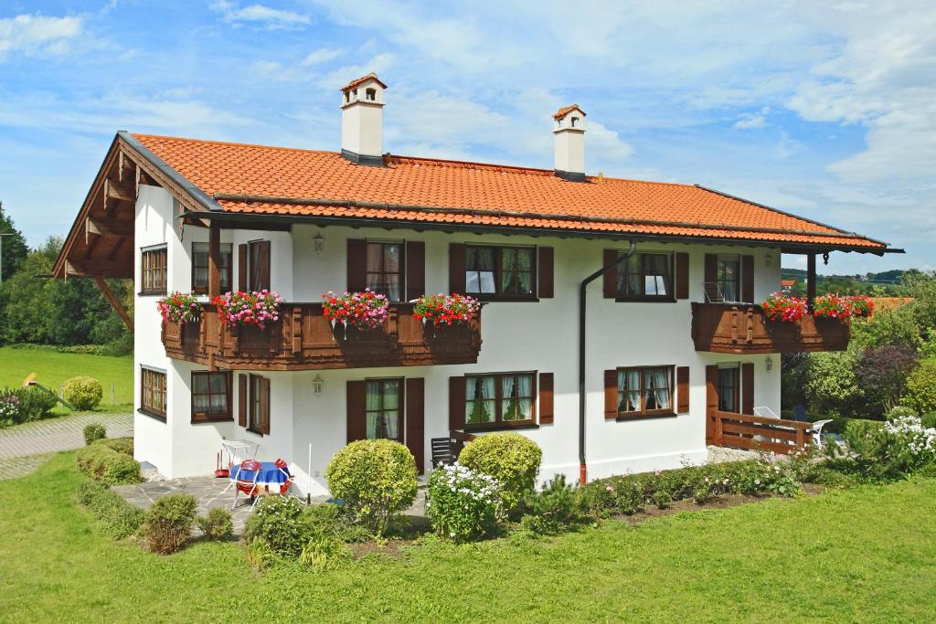 Ferienwohnungen Haus Wiesengrund Wiesengrundstr. 63, 83229 Aschau im Chiemgau