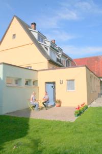 Appartements Ferienwohnungen Hof Plenkitten Kapellenstr. 2 89601 Ingstetten Bade-Wurtemberg
