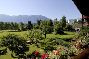 Ferienwohnungen im Alpengästehaus Marzoll - Bad Reichenhall