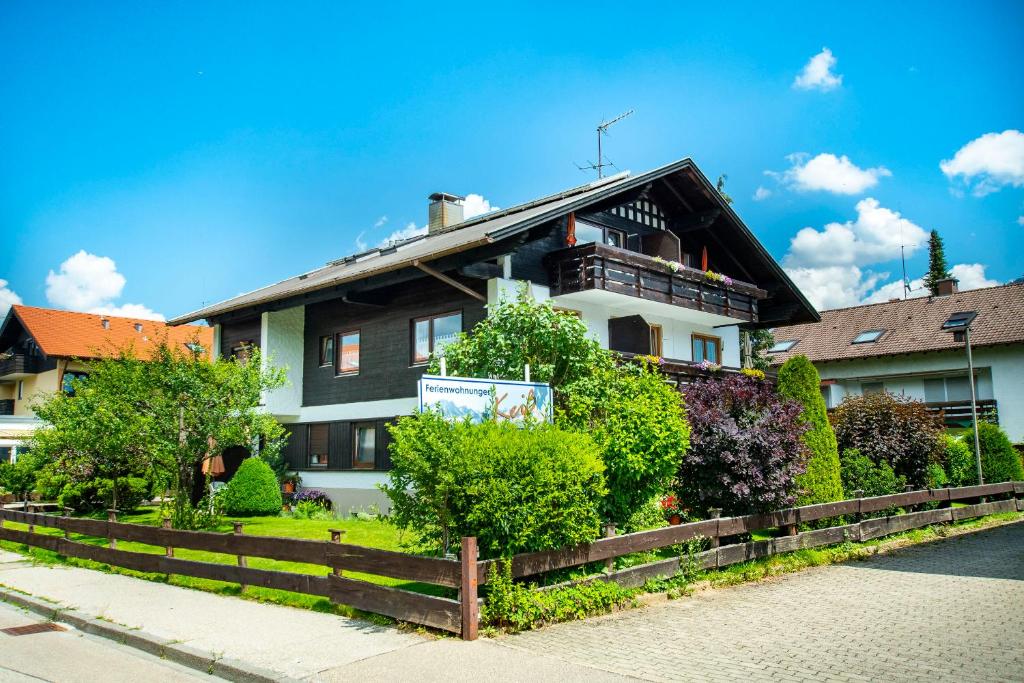 Appartements Ferienwohnungen Keiß Grüntenstraße 11 87538 Fischen im Allgäu