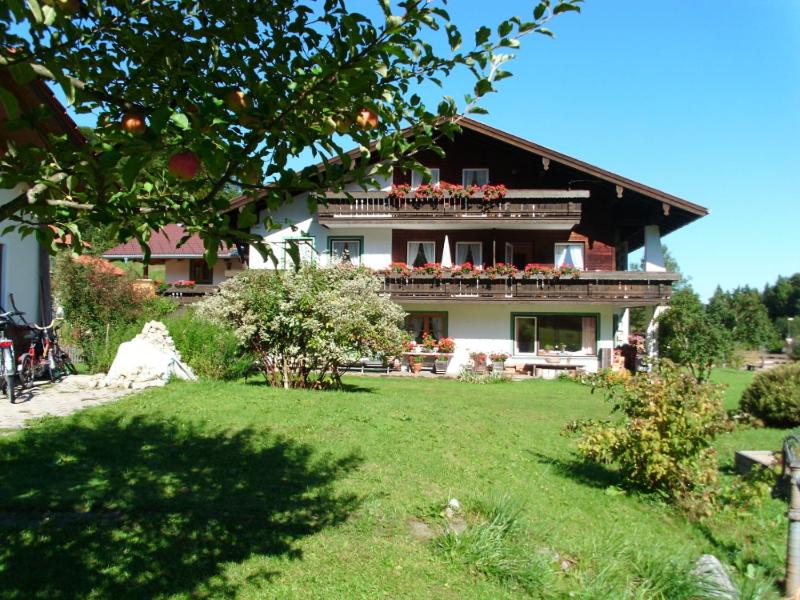 Appartements Ferienwohnungen Lackner - Chiemgau Karte Schmelzer Straße 90 83334 Inzell