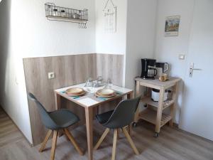 Appartements Ferienwohnungen \ Hajo-Unken-Straße  35 26789 Leer Basse-Saxe