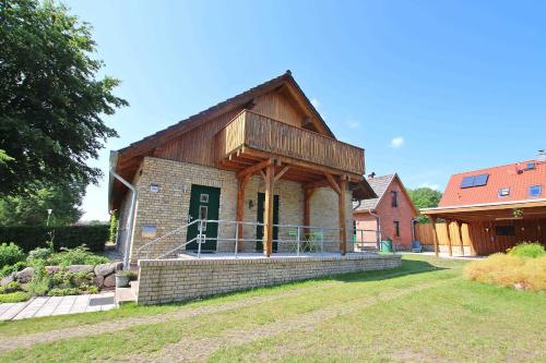 Ferienwohnungen Loppin SEE 9150