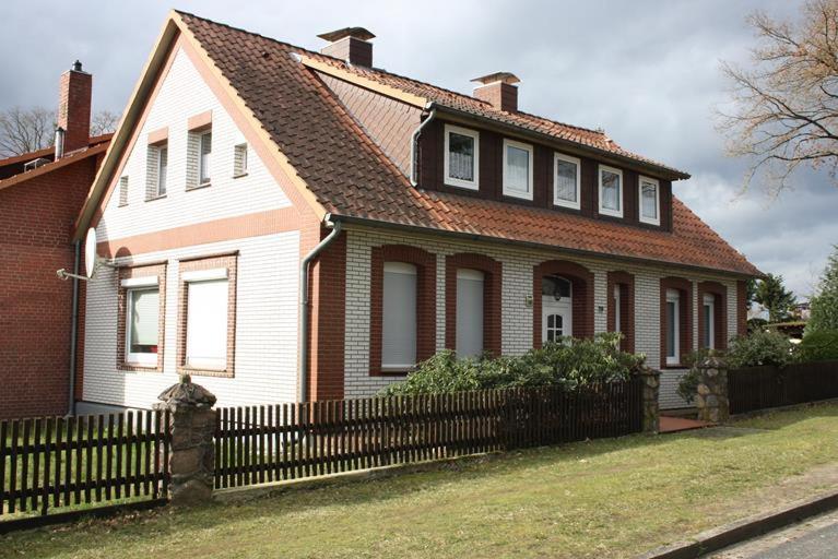 Appartements Ferienwohnungen Manne Peters in Müden Sandstraße 19 29328 Faßberg