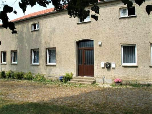 Appartements Ferienwohnungen Mecklenburger Seenplatte oben rechts, oben links, erdgeschoss 21 Zachariae 17111 Siedenbrünzow