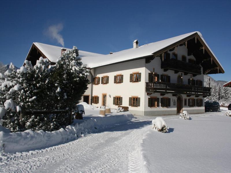 Ferienwohnungen Ortner-Hof Ort 1, 83324 Ruhpolding
